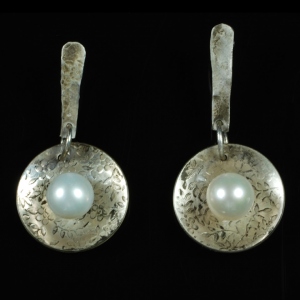Pearl Drops Earrings