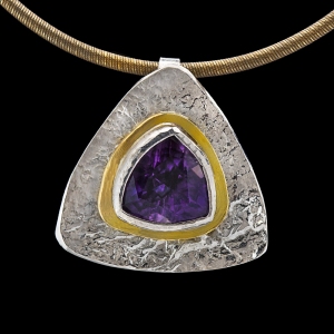 Four Peaks Amethyst Trillion